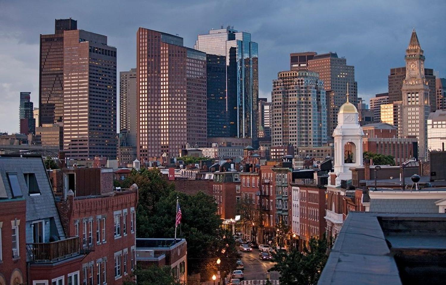 从北端看到的波士顿市中心的天际线.